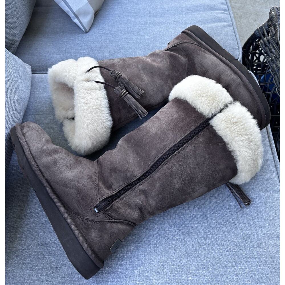 UGG Plumdale Tassel Tall Genuine Sheepskin Boots Sz 8 Zip Espresso Suede 1894 - Picture 5 of 16